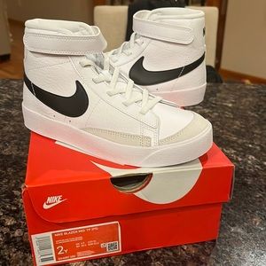 Boys 2Y Nike Blazer Mid ‘77 brand new with original box